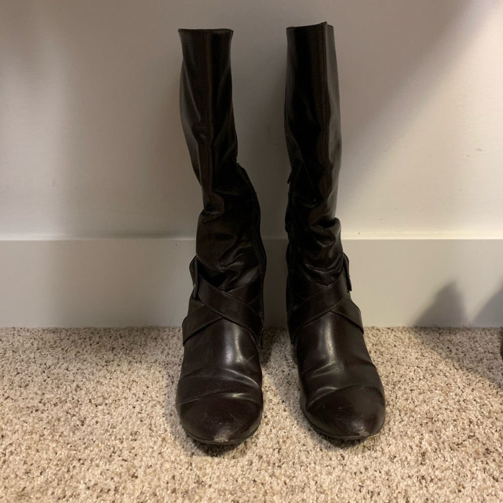 🧥Deep Brown Faux Leather Wedge Boots – Size 8.5 👢
